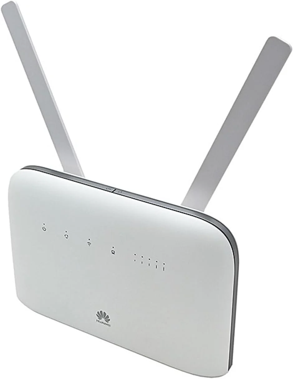 مودم روتر 4G هواوی B715s-23c سفید، LTE LTE-A Cat 9 گیگابیتی وای فای AC به همراه 2 عدد SMA برای آنتن خارجی B715