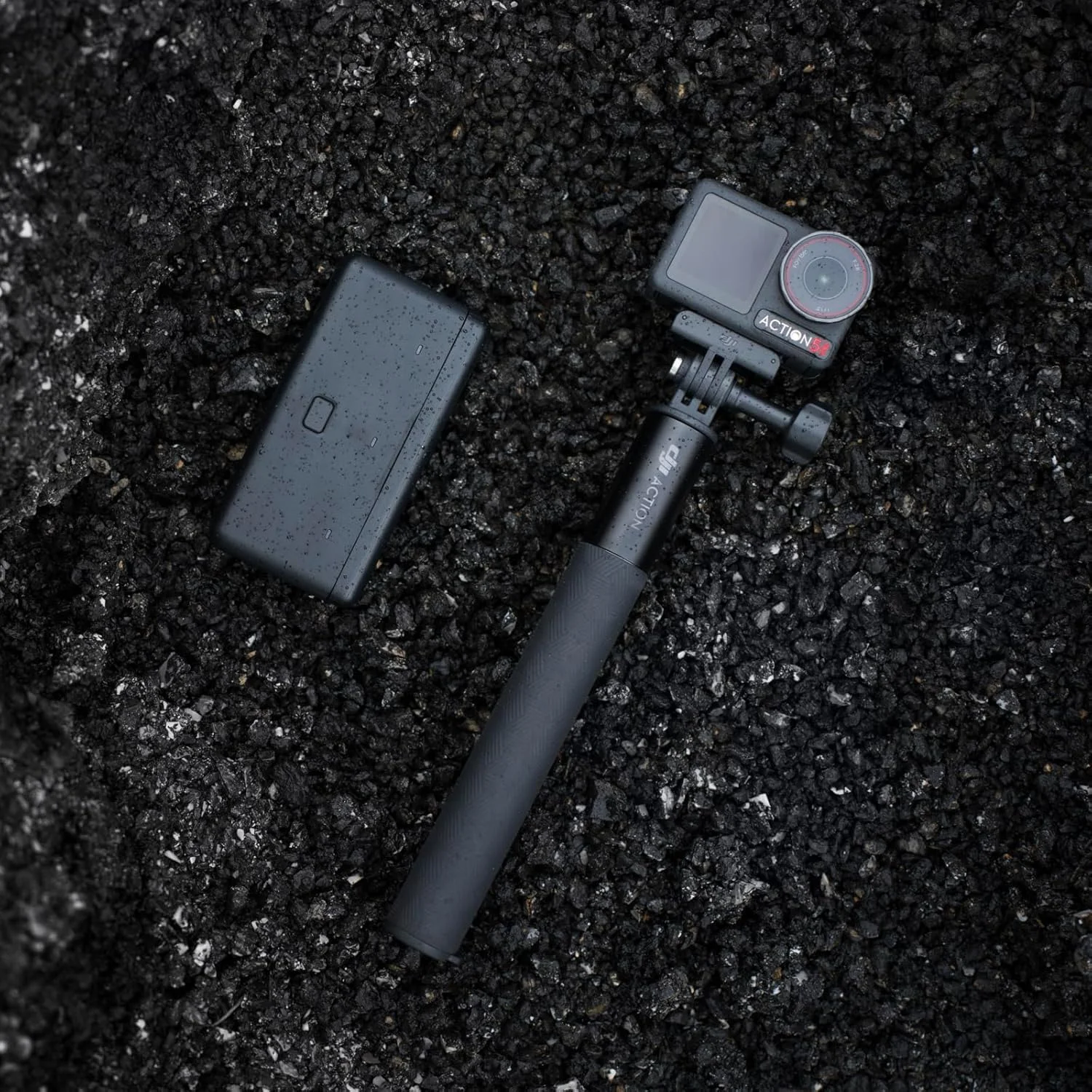 DJI Osmo Action 5 Pro Adventure Combo به همراه کارت microSDXC 64 گیگابایتی - دوربین اکشن ضد آب با سنسور 1/1.3 اینچی، فیلمبرداری 4K/120fps، دوربین اکشن 4K ایده آل برای ورزش و ولاگ DJI Osmo Action 5 Pro Adventure Combo به همراه کارت microSDXC 64 گیگابایتی - دوربین اکشن ضد آب با سنسور 1/1.3 اینچی، فیلمبرداری 4K/120fps، دوربین اکشن 4K ایده آل برای ورزش و ولاگ