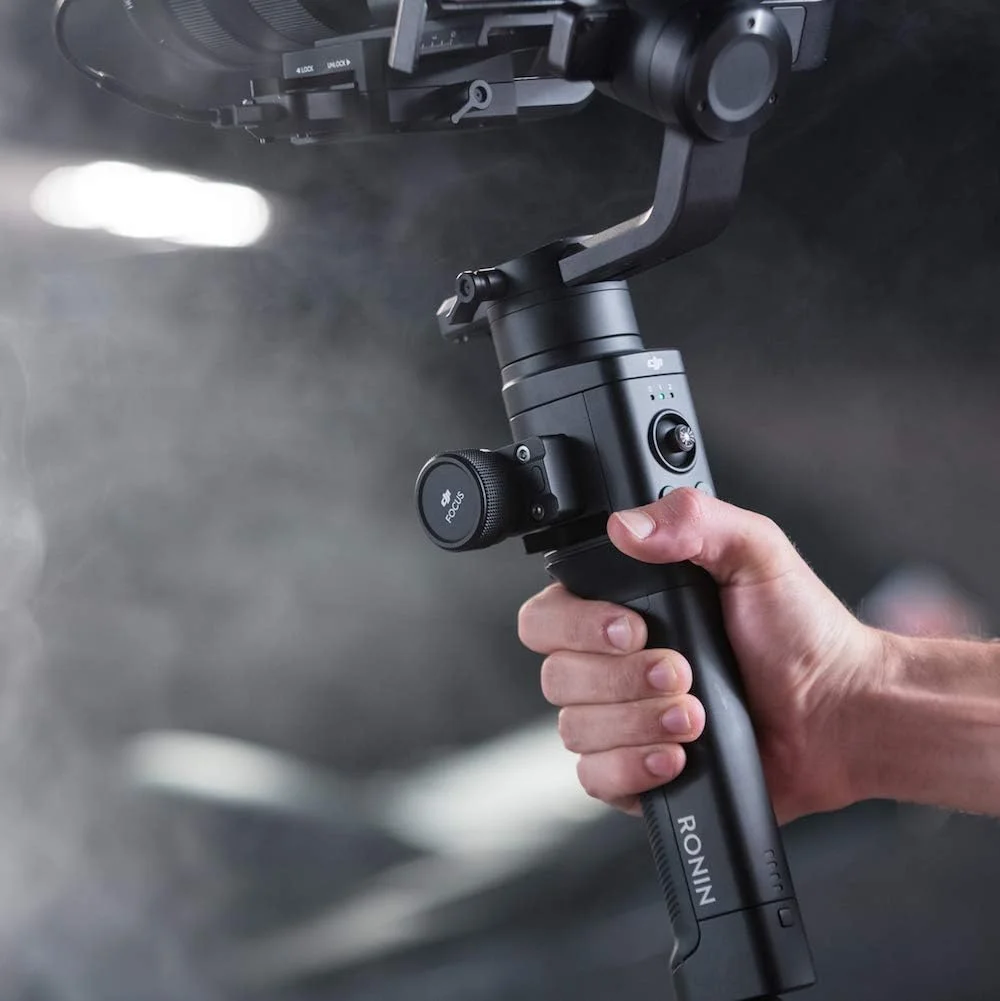 لرزشگیر دوربین دستی DJI Ronin-S مشکی - تثبیت کننده های ویدئویی (تثبیت کننده دوربین دستی، مشکی) لرزشگیر دوربین دستی DJI Ronin-S مشکی - تثبیت کننده های ویدئویی (تثبیت کننده دوربین دستی، مشکی)