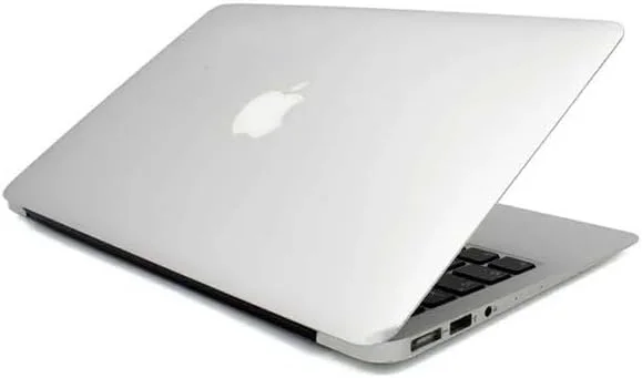 لپ تاپ مک بوک ایر A1465 (2014) با صفحه نمایش 11.6 اینچی، پردازنده Intel-Core i5 نسل ششم، 4 گیگابایت رم، 120 گیگابایت SSD، سیستم عامل مک او اس نقره ای - تجدید شده