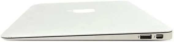 لپ تاپ مک بوک ایر A1465 (2014) با صفحه نمایش 11.6 اینچی، پردازنده Intel-Core i5 نسل ششم، 4 گیگابایت رم، 120 گیگابایت SSD، سیستم عامل مک او اس نقره ای - تجدید شده