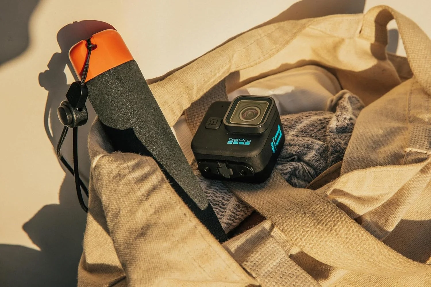 دوربین اکشن کوچک ضد آب GoPro CHDHF-111-RW HERO11 Black Mini با فیلمبرداری 5.3K60 Ultra HD، عکس های 24.7 مگاپیکسلی، سنسور تصویر 1/1.9 اینچی، پخش زنده و لرزشگیر دوربین اکشن کوچک ضد آب GoPro CHDHF-111-RW HERO11 Black Mini با فیلمبرداری 5.3K60 Ultra HD، عکس های 24.7 مگاپیکسلی، سنسور تصویر 1/1.9 اینچی، پخش زنده و لرزشگیر