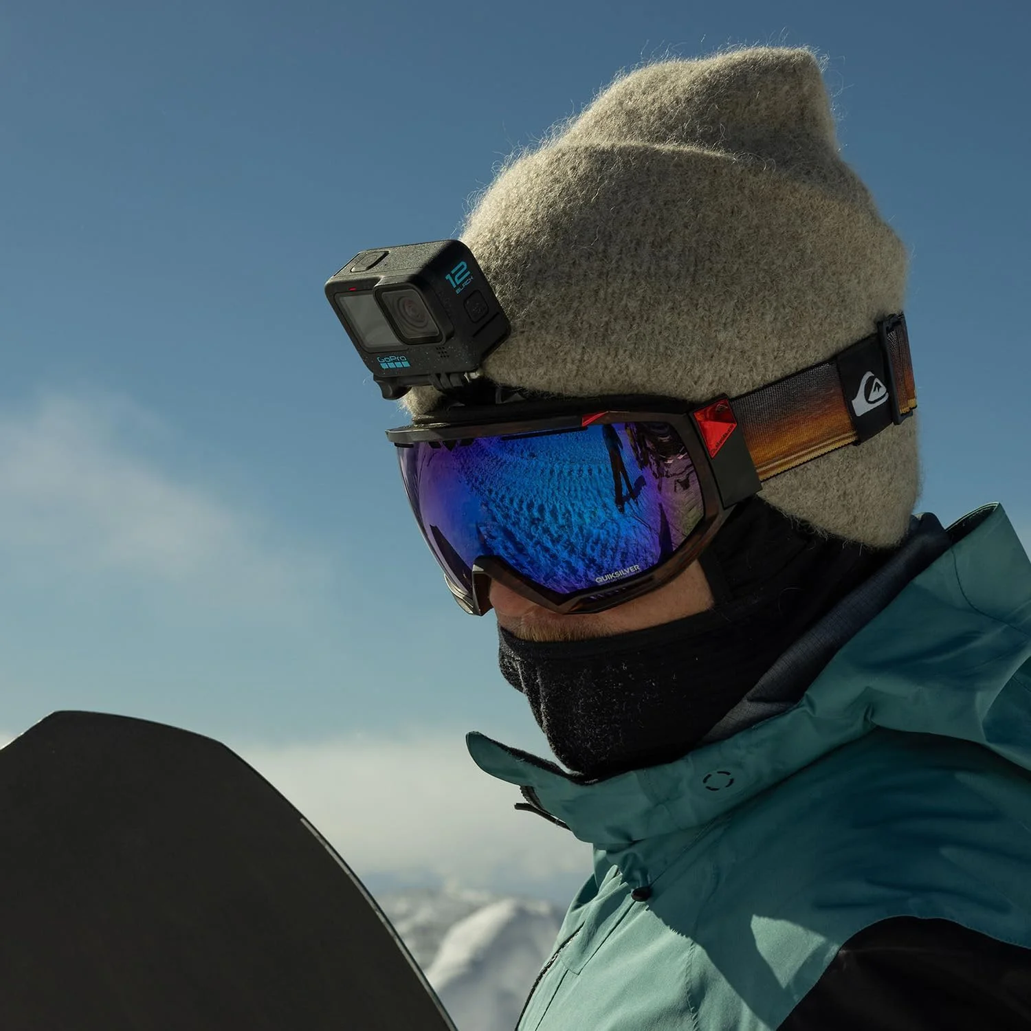 بسته دوربین GoPro HERO12 Black به همراه لوازم جانبی، شامل دسته نگهدارنده + بند سر 2.0 + باتری Enduro + کیف حمل بسته دوربین GoPro HERO12 Black به همراه لوازم جانبی، شامل دسته نگهدارنده + بند سر 2.0 + باتری Enduro + کیف حمل