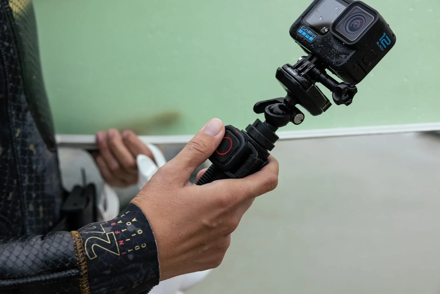 میله افزایش طول GoPro + ریموت کنترل شاتر ضد آب (25cm-122cm) - لوازم جانبی رسمی GoPro میله افزایش طول GoPro + ریموت کنترل شاتر ضد آب (25cm-122cm) - لوازم جانبی رسمی GoPro