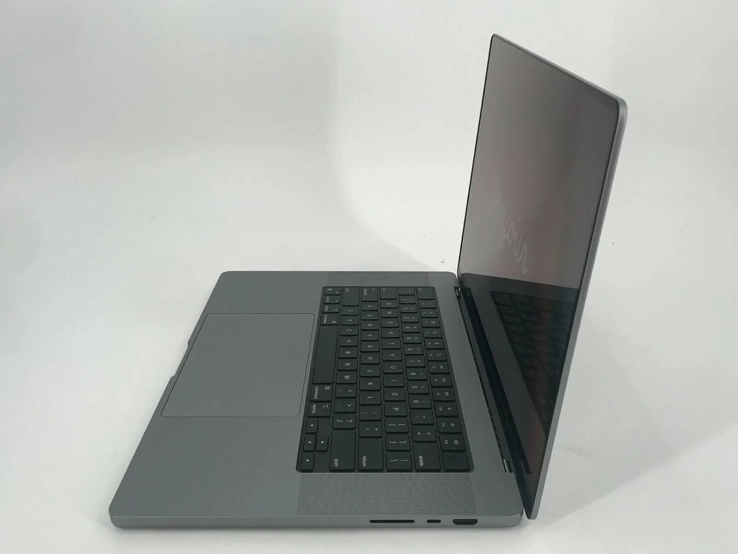 مک بوک پرو M1 A2485 (2021) بازسازی شده - صفحه نمایش رتینا 16 اینچی - تراشه M1 Pro - پردازنده 10 هسته ای - پردازنده گرافیکی 16 هسته ای - 32 گیگابایت رم - 1 ترابایت SSD - HDMI، USB-C - شارژر Mag Safe - ارتقا یافته مک بوک پرو M1 A2485 (2021) بازسازی شده - صفحه نمایش رتینا 16 اینچی - تراشه M1 Pro - پردازنده 10 هسته ای - پردازنده گرافیکی 16 هسته ای - 32 گیگابایت رم - 1 ترابایت SSD - HDMI، USB-C - شارژر Mag Safe - ارتقا یافته