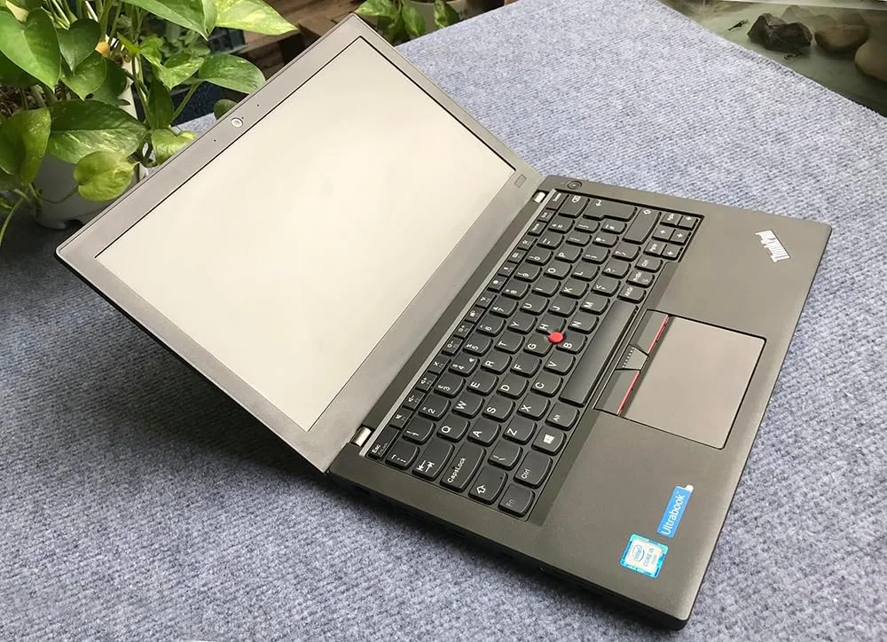 لپ تاپ تجاری لنوو ThinkPad X270 (بازسازی شده) | پردازنده Intel Core i5 نسل ششم | 8 گیگابایت رم DDR4 | 256 گیگابایت SSD | صفحه نمایش 12.5 اینچی غیر لمسی | ویندوز 10 پرو