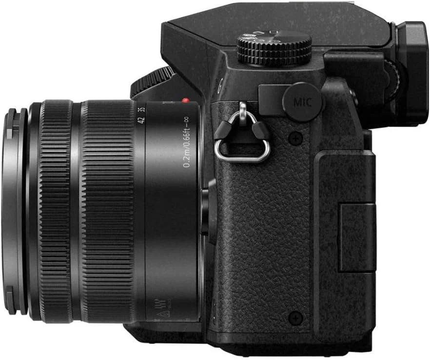 دوربین دیجیتال 4K پاناسونیک LUMIX G7 با لنز LUMIX G VARIO 14-42mm Mega O.I.S.، دوربین بدون آینه 16 مگاپیکسلی، LCD 3 اینچی، DMC-G7KK (مشکی) دوربین دیجیتال 4K پاناسونیک LUMIX G7 با لنز LUMIX G VARIO 14-42mm Mega O.I.S.، دوربین بدون آینه 16 مگاپیکسلی، LCD 3 اینچی، DMC-G7KK (مشکی)