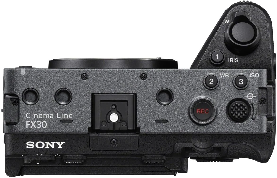 دوربین فیلمبرداری سوپر 35 سونی مدل Cinema Line FX30 به همراه دسته XLR دوربین فیلمبرداری سوپر 35 سونی مدل Cinema Line FX30 به همراه دسته XLR