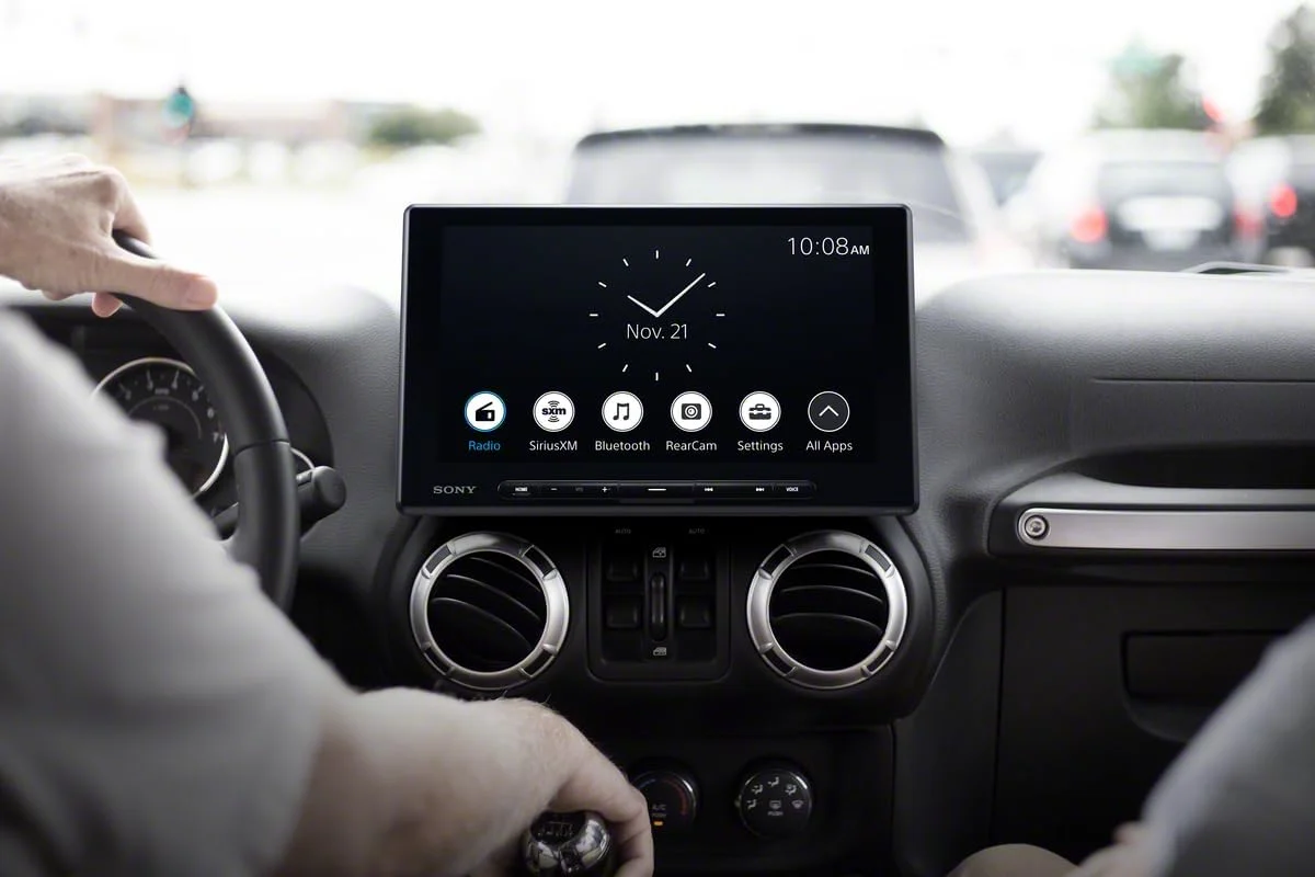 گیرنده رسانه ای سونی XAV-AX8500 با صفحه نمایش لمسی 10.1 اینچی، Apple CarPlay/Android Auto بی سیم، HDMI و قابلیت Maestro