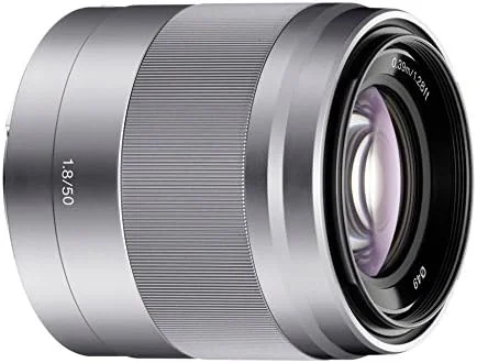 لنز میان رده 50 میلیمتری f/1.8 سونی برای دوربینهای Sony E Mount Nex لنز میان رده 50 میلیمتری f/1.8 سونی برای دوربینهای Sony E Mount Nex