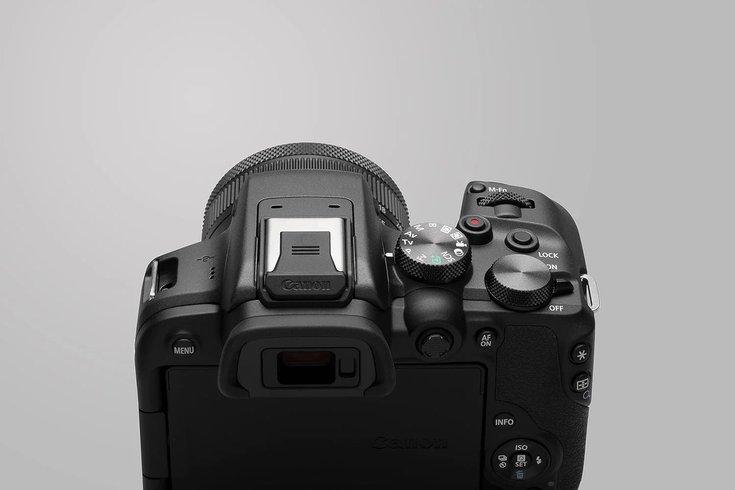 دوربین بدون آینه کانن EOS R10 به همراه لنز RF-S 18-45 mm F4.5-6.3 IS STM (دوربین هیبریدی، ارتقاء DSLR، 15 فریم بر ثانیه، فیلمبرداری 4K، سیستم فوکوس Dual Pixel CMOS AF II، WiFi)، مشکی