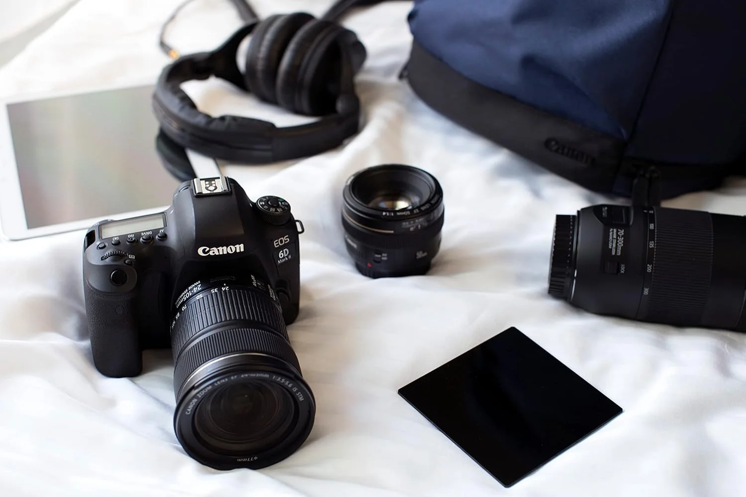 دوربین Canon Eos 6D Mark II Body، ۲۶.۲ مگاپیکسل، دوربین DSLR، مشکی، نسخه امارات با گارانتی رسمی