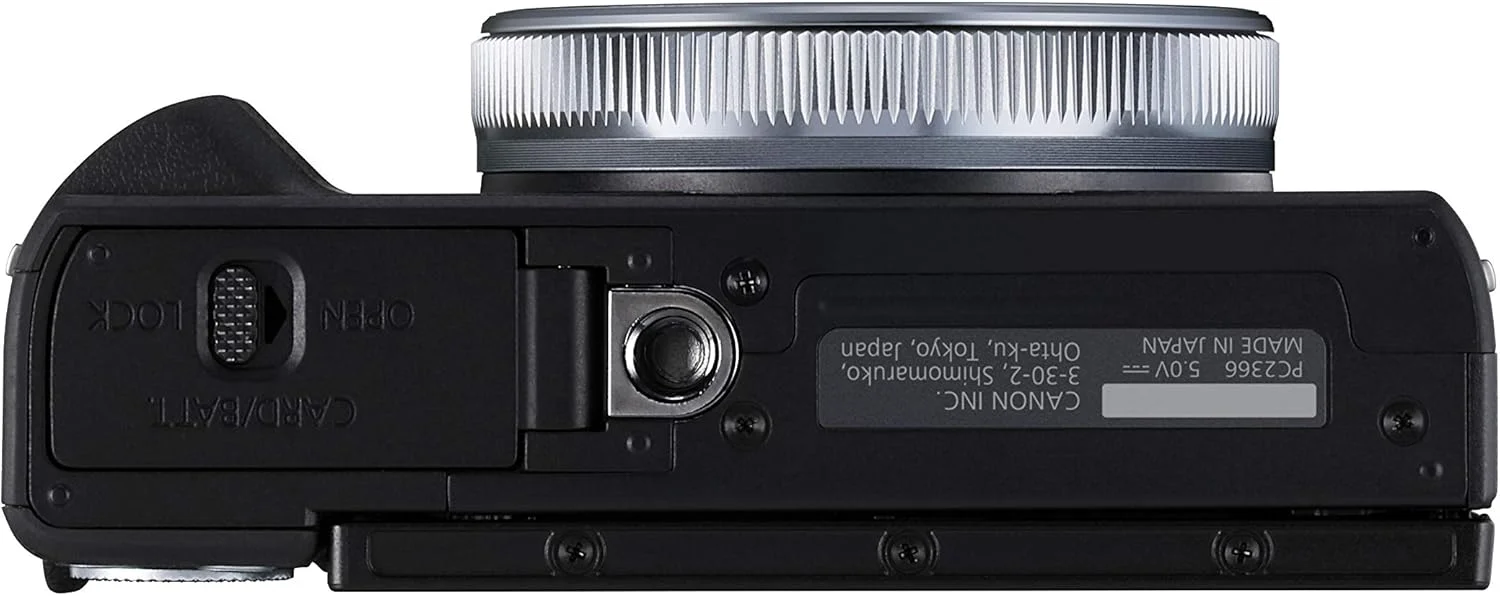 دوربین دیجیتال کانن مدل G7 X MARK III نقره ای دوربین دیجیتال کانن مدل G7 X MARK III نقره ای