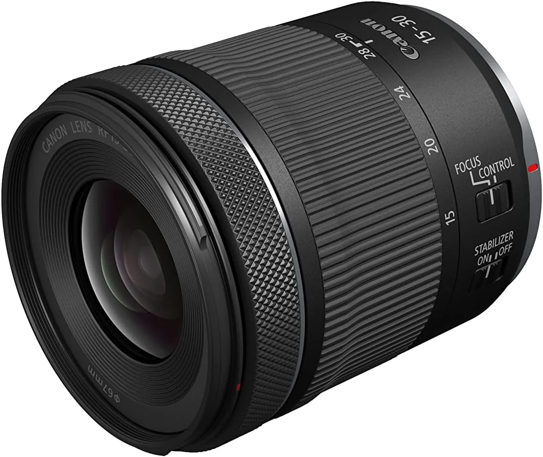لنز کانن RF 15-30mm F4.5-6.3 IS STM - انعطاف پذیری سبک وزن یک لنز زوم فوق عریض برای عکاسی منظره، معماری و ولاگ.