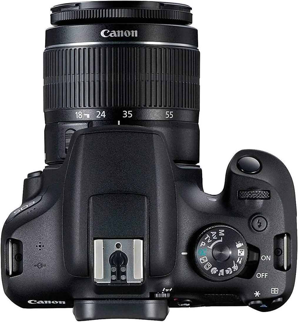 دوربین DSLR کانن مدل Rebel T7 (2000D) با لنز EF-S 18-55 میلی‌متری f/3.5-5.6 + کارت حافظه 32 گیگابایتی + کیف دوربین + کیت تمیز کننده + سه پایه رومیزی + فیلترها (بازسازی شده)