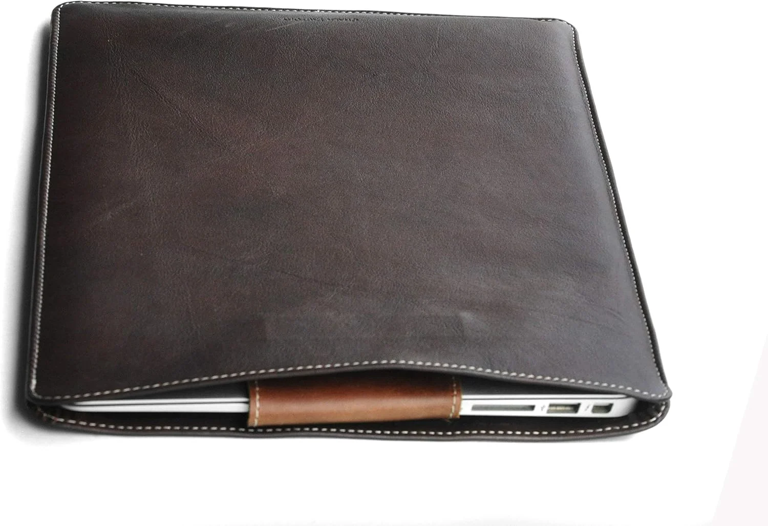 کاور چرمی Chalk Factory، محافظ لپ تاپ Lenovo V15 Gen 2 مدل #ALM: قهوه ای کاور چرمی Chalk Factory، محافظ لپ تاپ Lenovo V15 Gen 2 مدل #ALM: قهوه ای