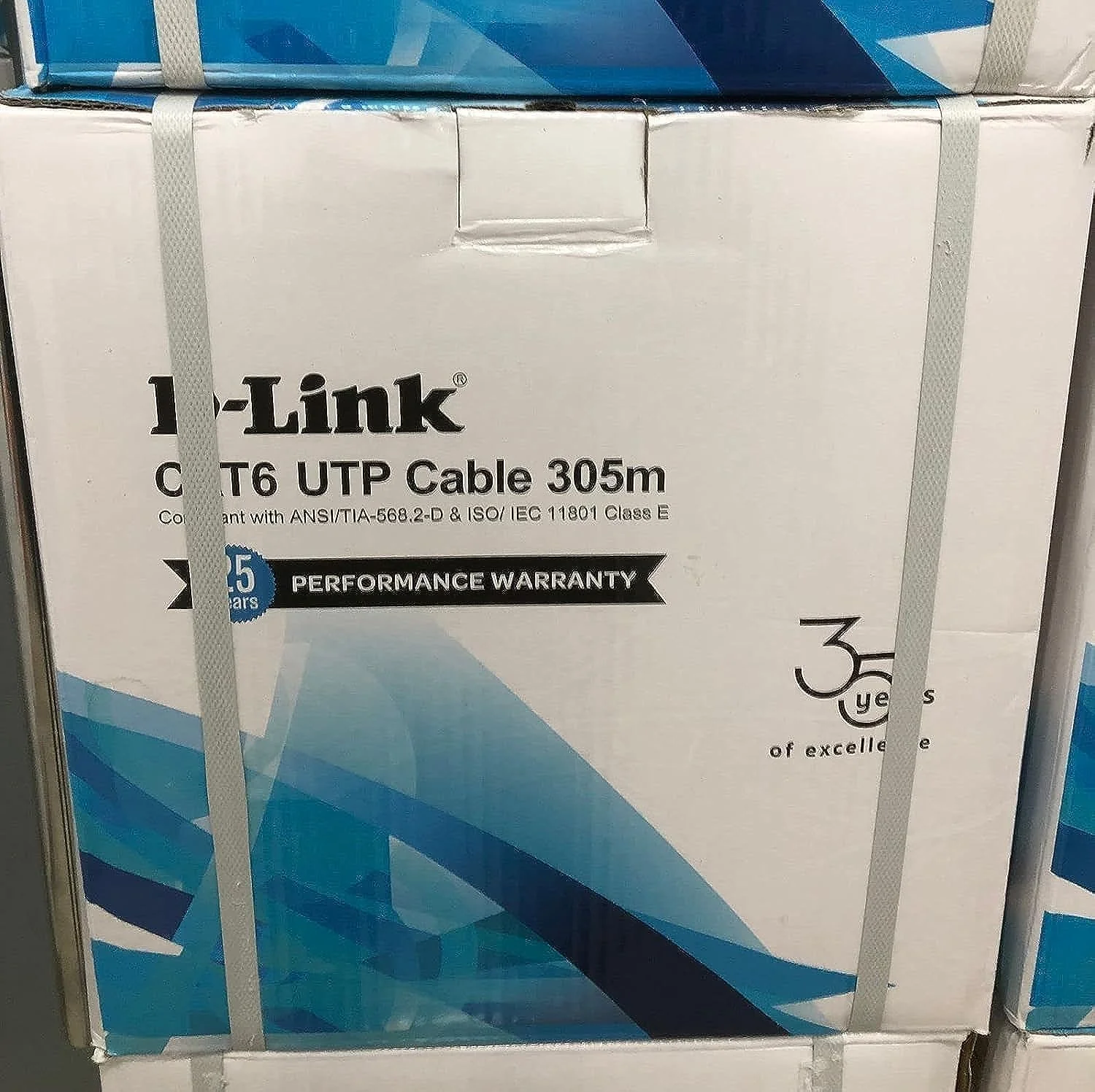 کابل شبکه دی-لینک CAT-6 UTP حلقه 305 متری - کابل شبکه، مشکی