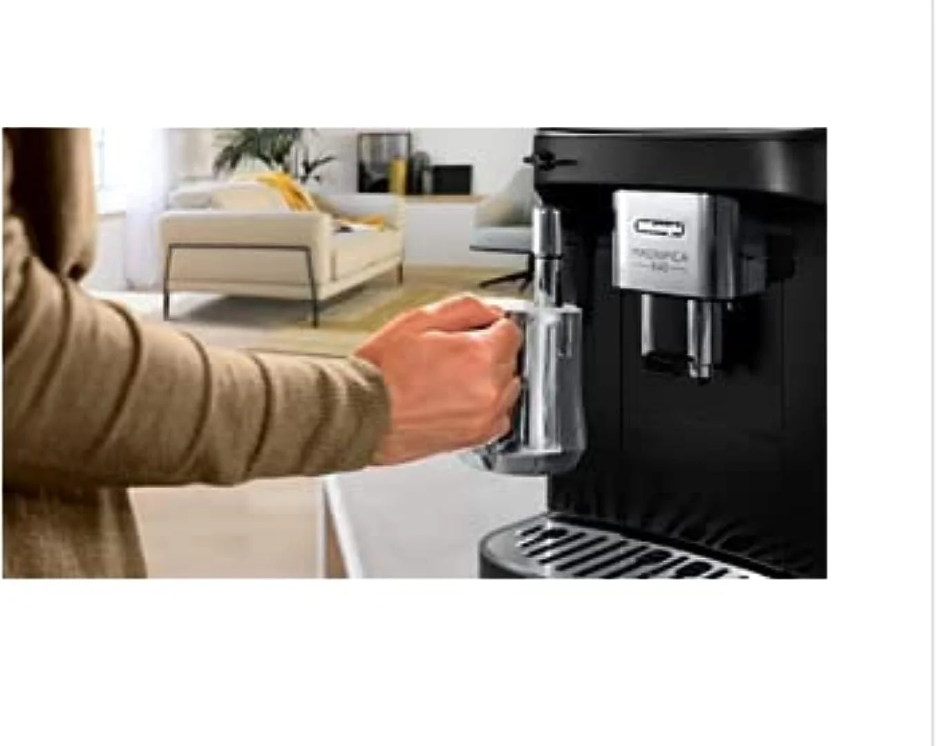 دستگاه قهوه ساز تمام اتوماتیک دانه به فنجان دلونگی مدل Magnifica EVO | دارای فوم ساز شیر سنتی | آسیاب داخلی | ECAM290.21.B | مشکی دستگاه قهوه ساز تمام اتوماتیک دانه به فنجان دلونگی مدل Magnifica EVO | دارای فوم ساز شیر سنتی | آسیاب داخلی | ECAM290.21.B | مشکی