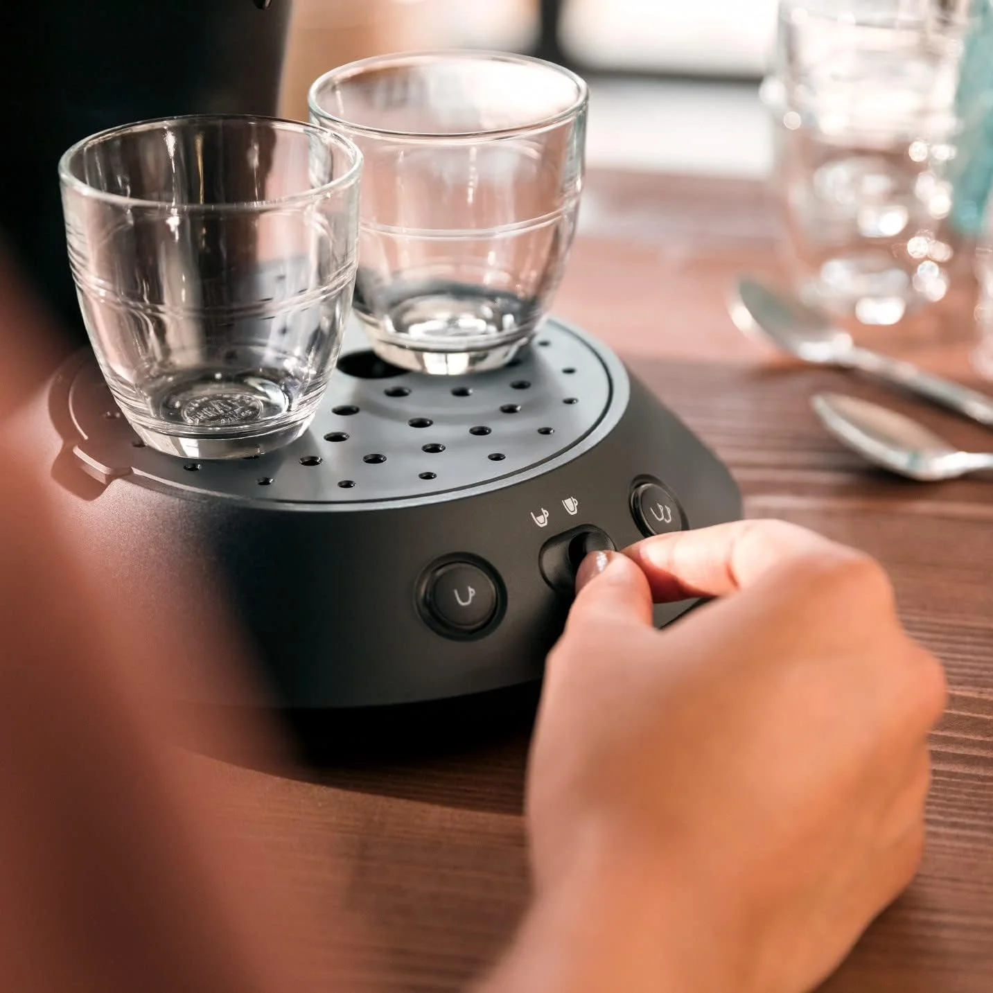Versuni Philips Senseo Original Plus Eco CSA210/22 machine à café Cafetière 0,7 L