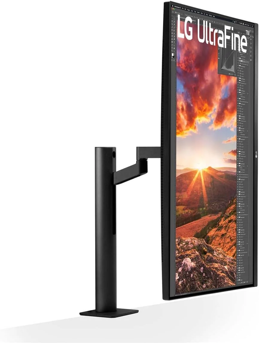 مانیتور ال‌جی 32UN880-B سایز 32 اینچ UltraFine Display Ergo UHD 4K IPS با قابلیت HDR 10 و اتصال USB Type-C، مشکی