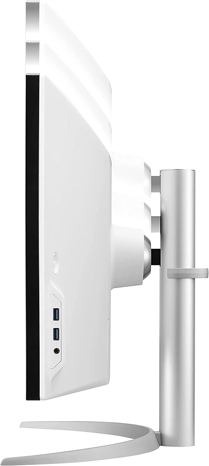 مانیتور فوق عریض الجی (49WQ95C) - صفحه نمایش 49 اینچی 32:9 Nano IPS، DQHD (5120x1440p) با نرخ 144 هرتز، DCI-P3 98٪، Display HDR™400، خمیده مانیتور فوق عریض الجی (49WQ95C) - صفحه نمایش 49 اینچی 32:9 Nano IPS، DQHD (5120x1440p) با نرخ 144 هرتز، DCI-P3 98٪، Display HDR™400، خمیده