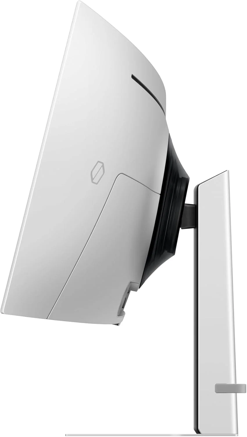 مانیتور گیمینگ 49 اینچ سامسونگ G9 (G91SD) Odyssey OLED Dual QHD (5120 x 1440) نرخ تازه سازی 144 هرتز زمان پاسخگویی 0.03 میلی ثانیه، سازگار با NVIDIA G-Sync، قابلیت تنظیم ارتفاع، نقره ای