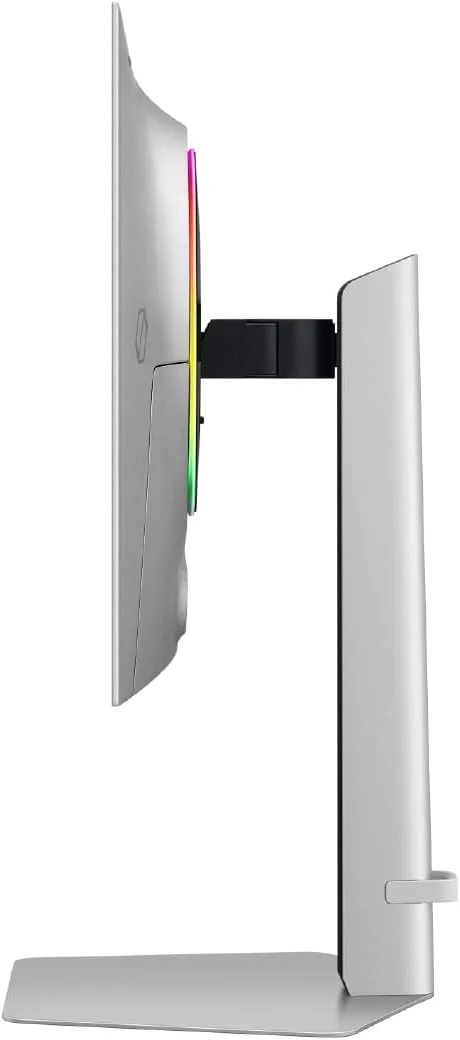 مانیتور گیمینگ 27 اینچی OLED سامسونگ Odyssey G6 (G60SD) با کیفیت QHD، نرخ نوسازی 360 هرتز، زمان پاسخگویی 0.03 میلی‌ثانیه، ضد انعکاس نور، طراحی فلزی شیک، مدل LS27DG602SNXZA، سال 2024