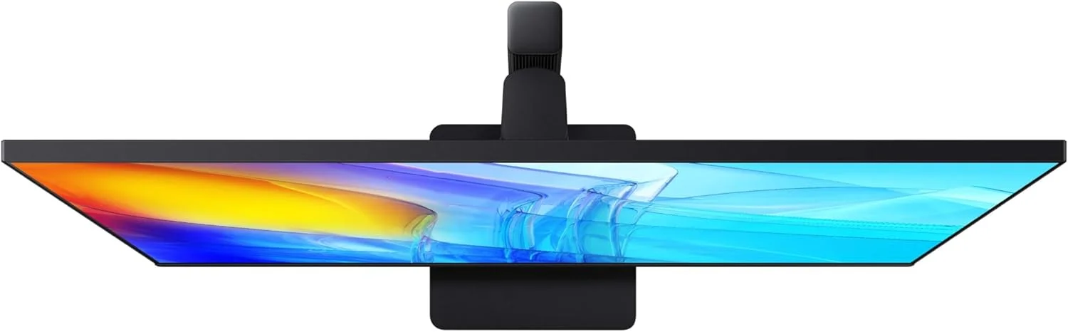 مانیتور کامپیوتر سامسونگ 32 اینچ ViewFinity S8 (S80D) سری 4K UHD با رزولوشن بالا، HDR10، پورت‌های متعدد شامل HDMI، DisplayPort، USB-A، پایه قابل تنظیم ارتفاع، LS32D806EANXGO، 2024، 3 سال گارانتی