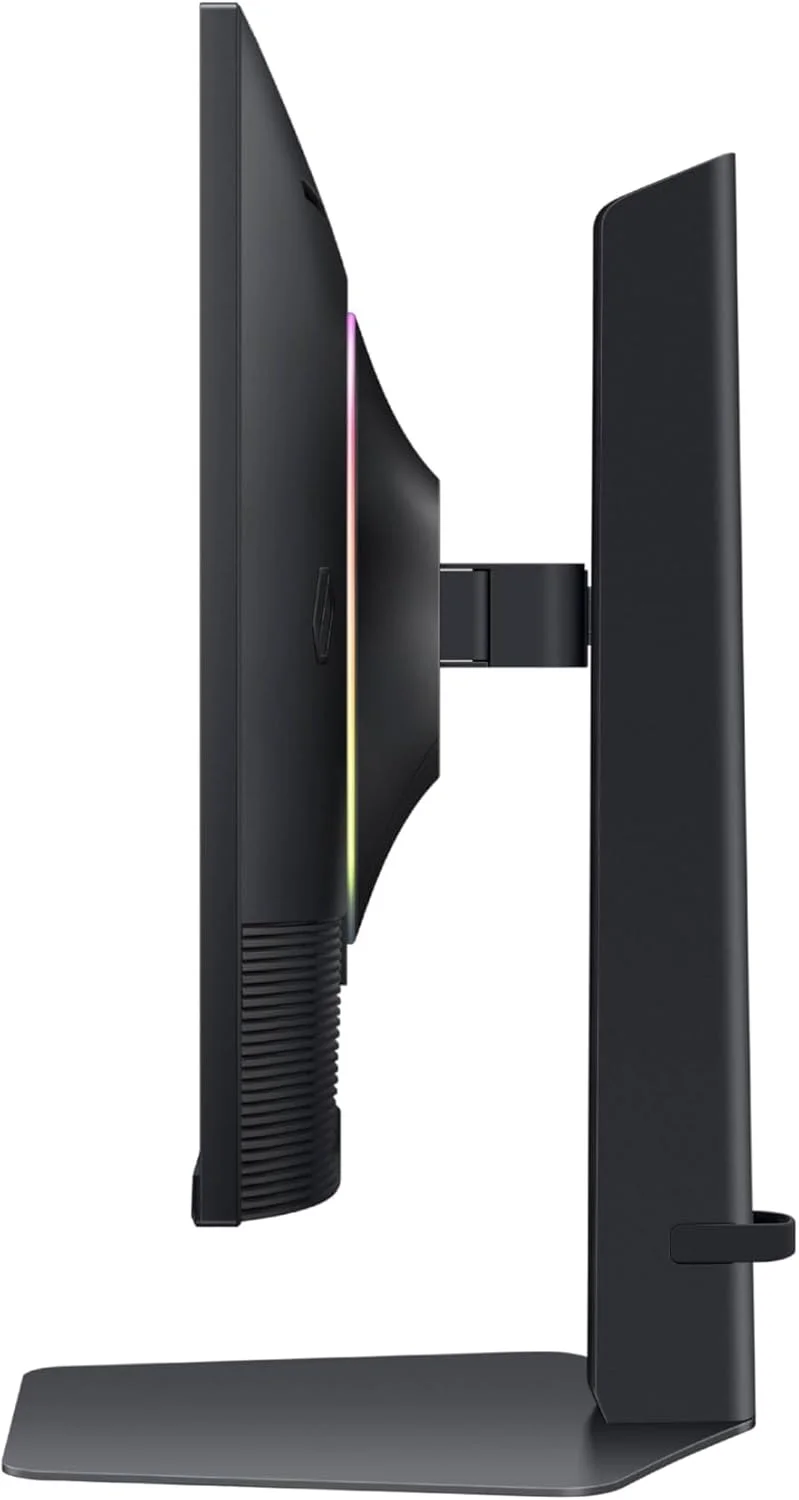 مانیتور گیمینگ هوشمند 27 اینچی سامسونگ Odyssey G7 (G70D) 4K UHD IPS با نرخ نوسازی 144 هرتز و زمان پاسخگویی 1 میلیثانیه (GtG)، AMD Freesync Premium، رنگهای زنده، پایه قابل تنظیم، Black Equalizer، مدل LS27DG702ENXZA مانیتور گیمینگ هوشمند 27 اینچی سامسونگ Odyssey G7 (G70D) 4K UHD IPS با نرخ نوسازی 144 هرتز و زمان پاسخگویی 1 میلیثانیه (GtG)، AMD Freesync Premium، رنگهای زنده، پایه قابل تنظیم، Black Equalizer، مدل LS27DG702ENXZA