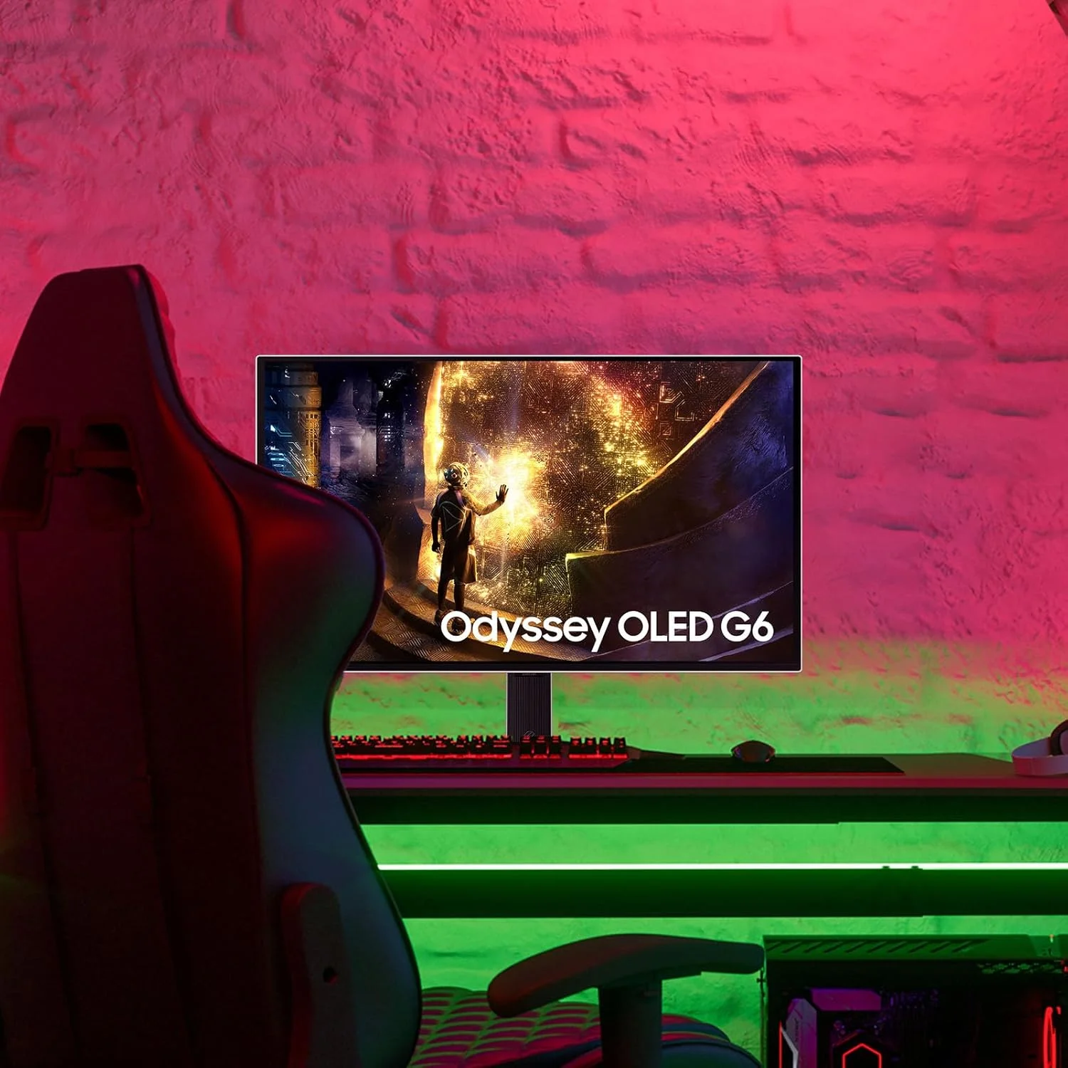 مانیتور گیمینگ 27 اینچی سامسونگ Odyssey OLED G6 (G61SD) QHD 240Hz 0.03ms FreeSync Premium Pro با طراحی فلزی شیک
