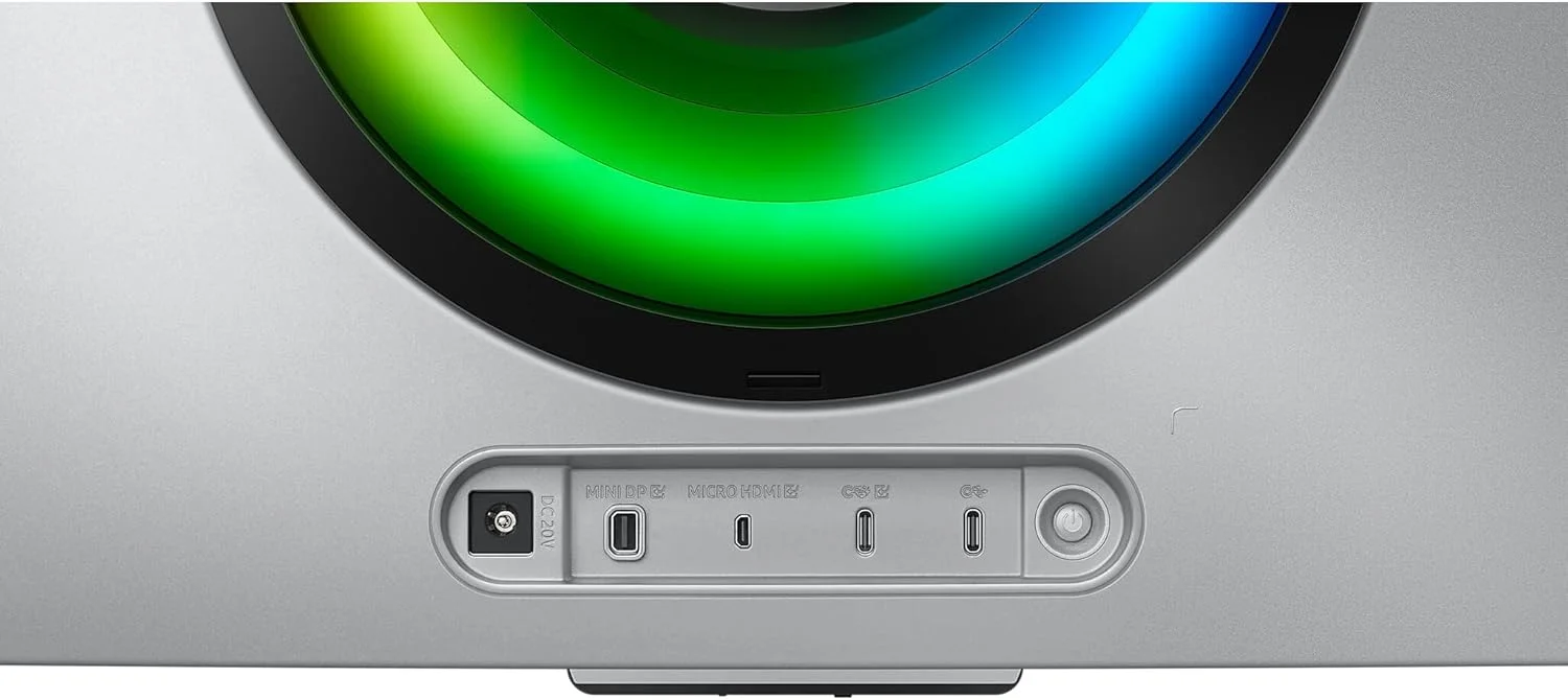 مانیتور گیمینگ 34 اینچی سامسونگ Odyssey OLED G8، نرخ نوسازی 175 هرتز، زمان پاسخگویی 0.1 میلیثانیه، پنل OLED خمیده 1800R، UWQHD: 3440 x 1440، AMD FreeSync Premium Pro، Core Lightning +، هوشمند، قابلیت تنظیم ارتفاع و شیب، USB C، Micro HDMI مانیتور گیمینگ 34 اینچی سامسونگ Odyssey OLED G8، نرخ نوسازی 175 هرتز، زمان پاسخگویی 0.1 میلیثانیه، پنل OLED خمیده 1800R، UWQHD: 3440 x 1440، AMD FreeSync Premium Pro، Core Lightning +، هوشمند، قابلیت تنظیم ارتفاع و شیب، USB C، Micro HDMI