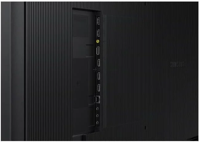نمایشگر تابلویی 65 اینچی کریستال UHD 4K سامسونگ QM65C مدل LH65QMCEBGCXUE | طراحی باریک و مدرن نمایشگر تابلویی 65 اینچی کریستال UHD 4K سامسونگ QM65C مدل LH65QMCEBGCXUE | طراحی باریک و مدرن