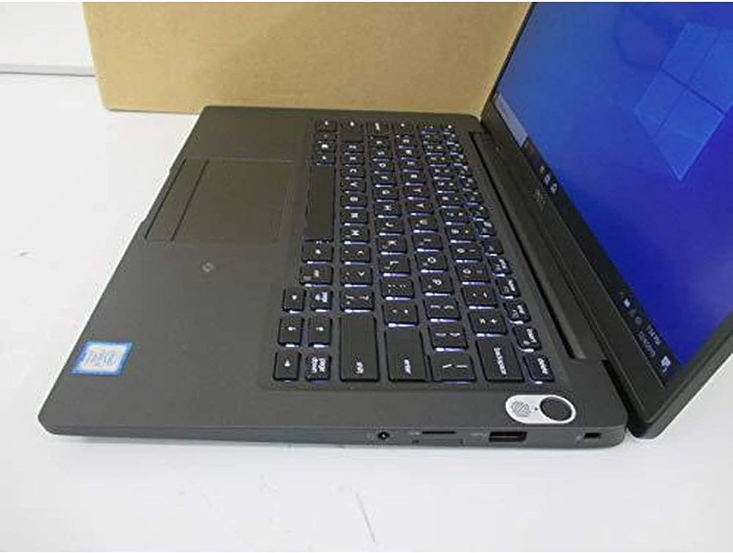 لپ تاپ دل Latitude 7400 (بازسازی شده)، صفحه نمایش 14.0 اینچی FHD (1920 x 1080)، پردازنده Intel Core نسل هشتم i5-8665U، رم 16 گیگابایتی، SSD 256 گیگابایتی، ویندوز 11 لپ تاپ دل Latitude 7400 (بازسازی شده)، صفحه نمایش 14.0 اینچی FHD (1920 x 1080)، پردازنده Intel Core نسل هشتم i5-8665U، رم 16 گیگابایتی، SSD 256 گیگابایتی، ویندوز 11