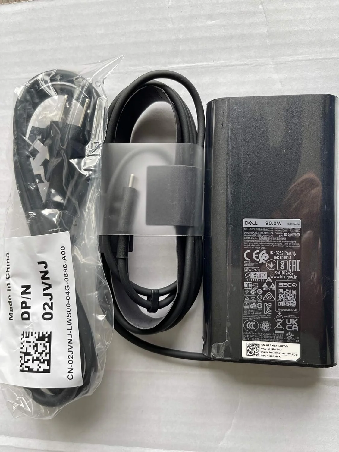 آداپتور برق 90 واتی USB-C دل مدل R2M8K 0R2M8K برای لپ تاپ های Latitude 5310 2-in-1، 5410، 5510، 9410 2-in-1، 9510، Precision 3550، XPS 15 (9500)