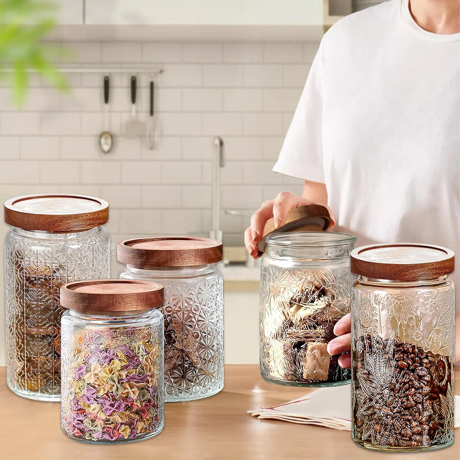 ست 2 عددی ظروف شیشه ای قدیمی با درب چوبی، ظروف نگهداری مواد غذایی شیشه ای 1000 میلی لیتری درب دار برای آشپزخانه، مناسب شکر، قهوه، آبنبات، کلوچه، چای و پاستا