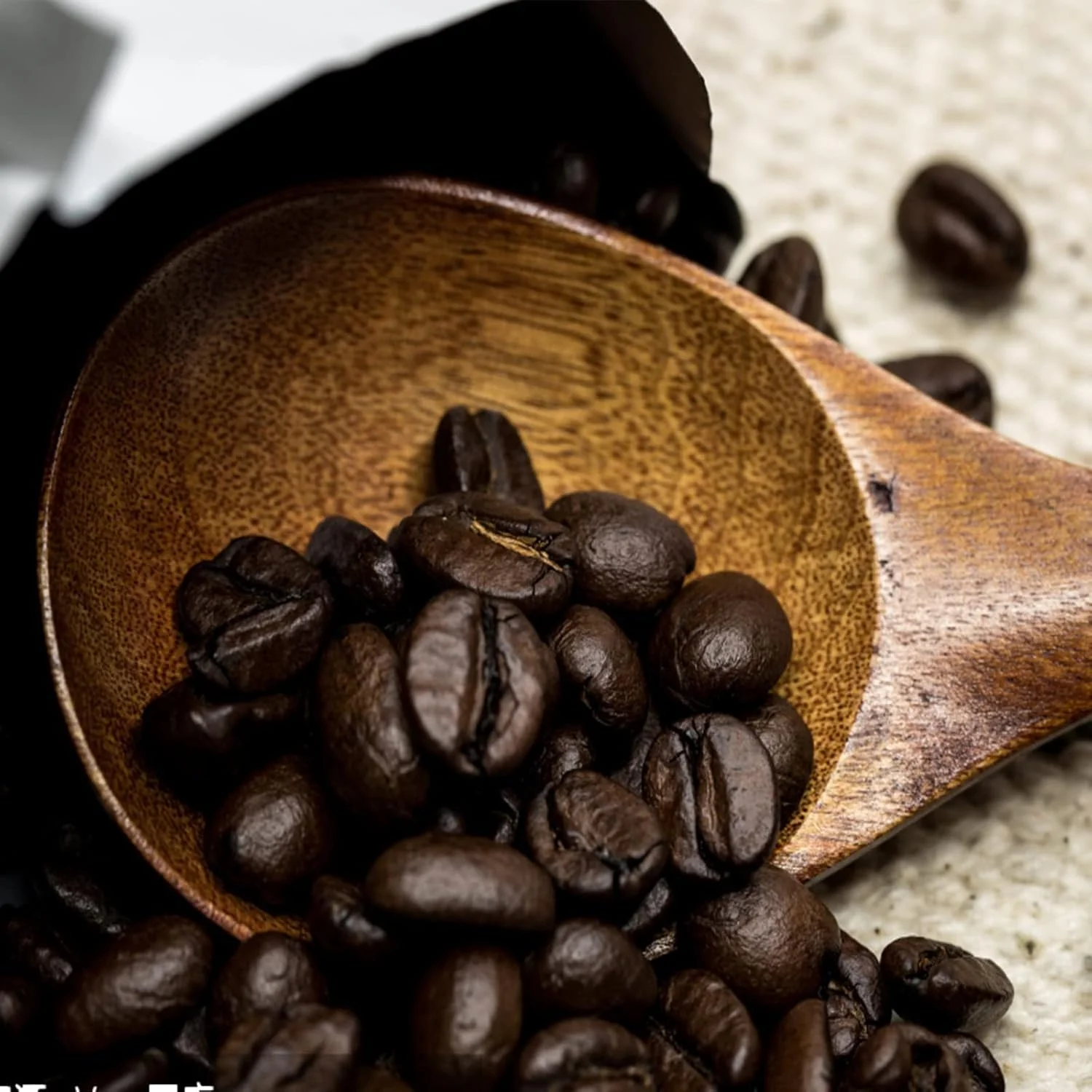 ست قاشق چوبی دست ساز KASTWAVE - ایده آل برای قهوه، چای و مزه کردن - قاشق های کوچک همزن برای نوشیدنی های خنک