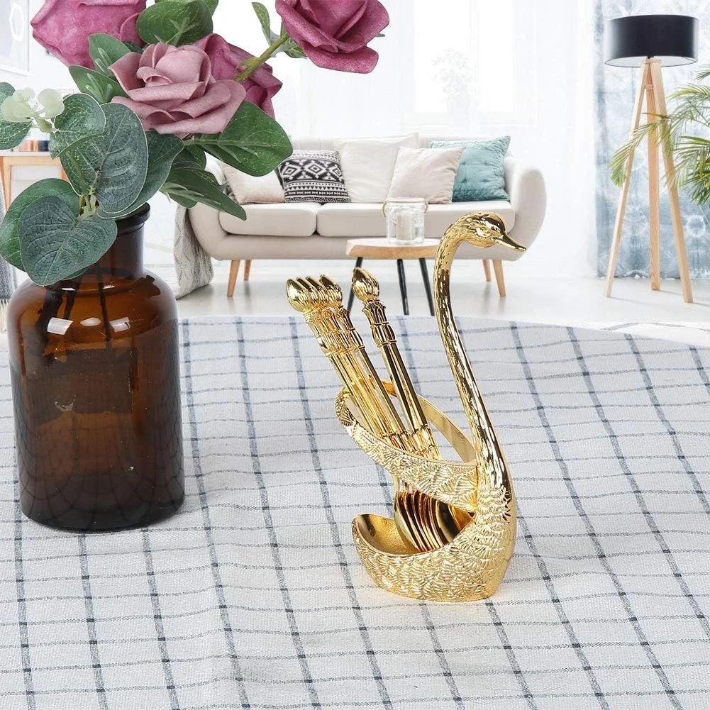 ست قاشق قهوه KASTWAVE با جا قاشقی قو شکل آلیاژ روی و ست 6 عددی قاشق قهوه استیل ضد زنگ قاشق غذاخوری برای کیک سالاد کوکتل دسر مارشمالو (طلایی)