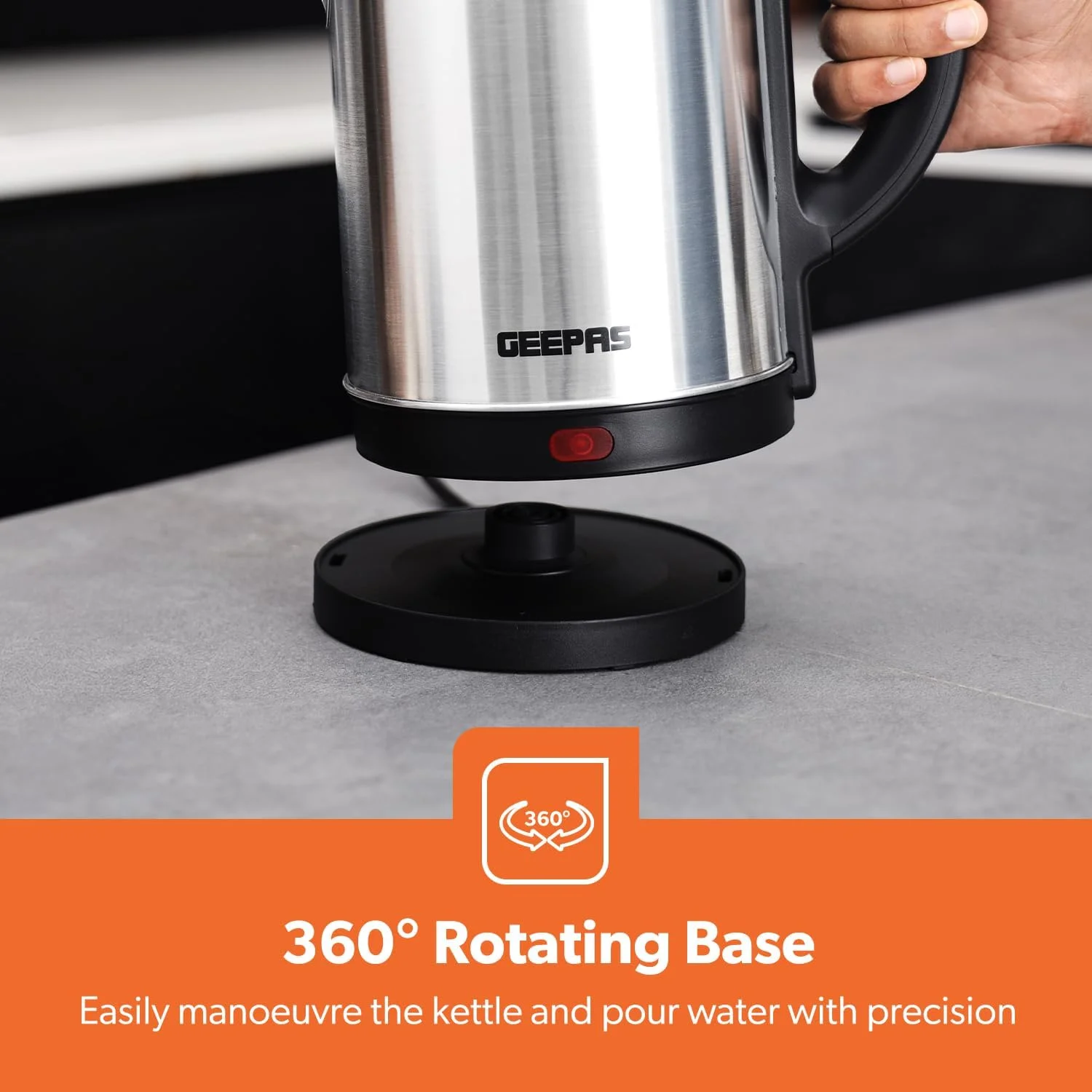 کتری برقی استیل ضد زنگ Geepas با خاموش شدن خودکار و محافظت در برابر خشک شدن 1.8 لیتر 1800 وات GK5466 نقره ای/مشکی