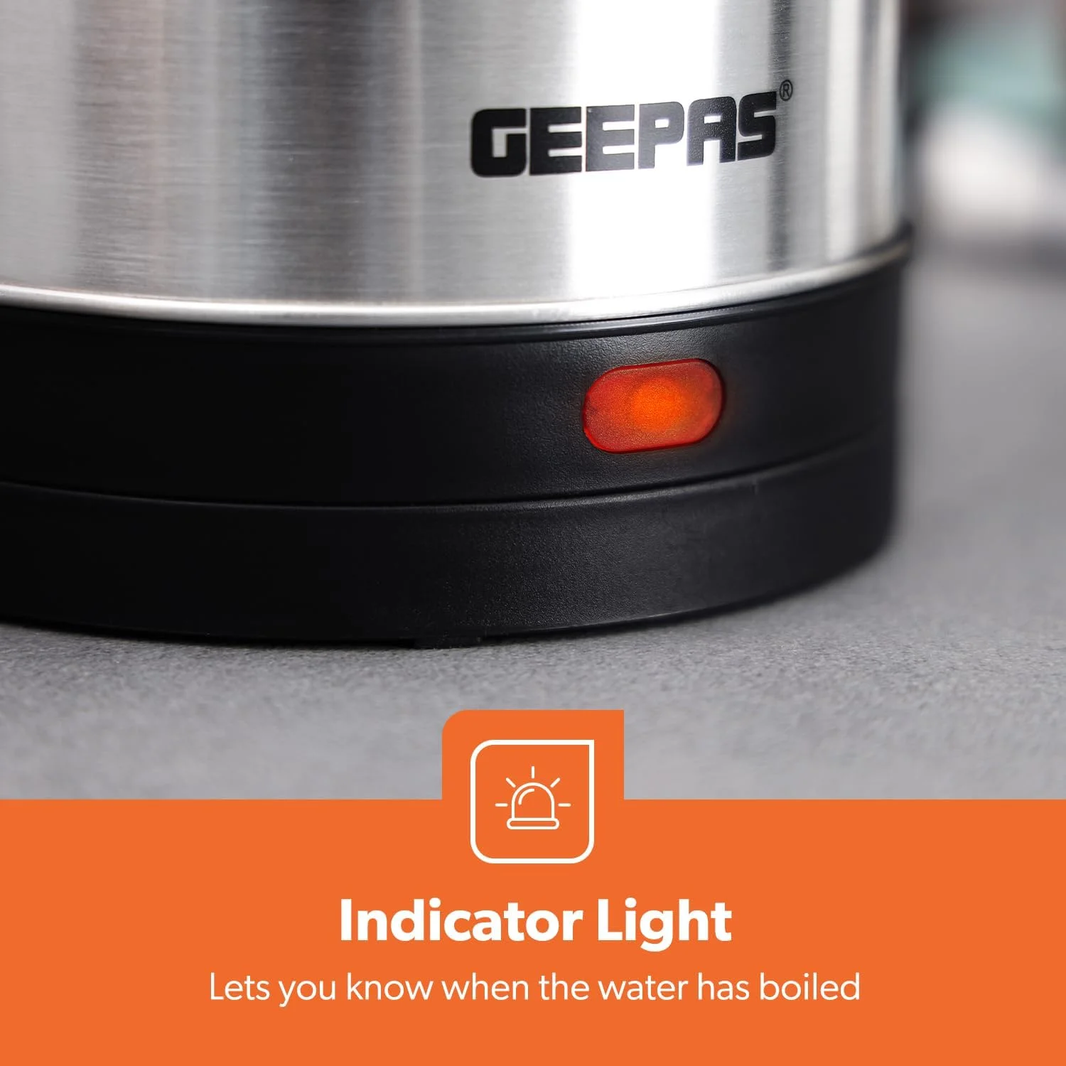 کتری برقی استیل ضد زنگ Geepas با خاموش شدن خودکار و محافظت در برابر خشک شدن 1.8 لیتر 1800 وات GK5466 نقره ای/مشکی