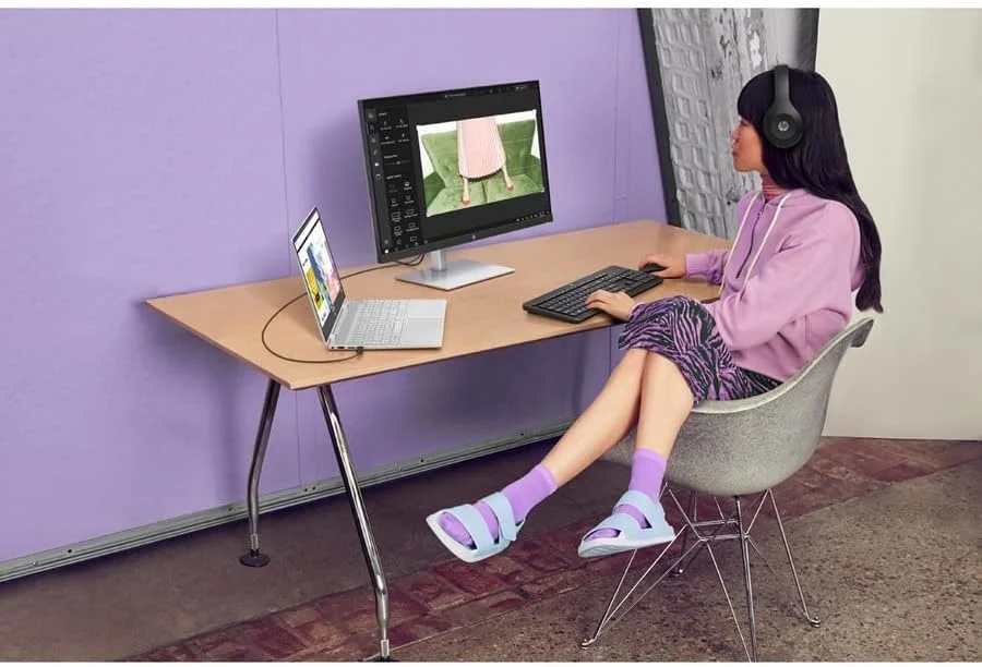 مجموعه کیبورد و ماوس بیسیم HP - کیبورد ممبران چیکلت سایز کامل، طرحبندی 3 ناحیهای، اتصال بیسیم 2.4 گیگاهرتز، سازگار با PC و Mac مجموعه کیبورد و ماوس بیسیم HP - کیبورد ممبران چیکلت سایز کامل، طرحبندی 3 ناحیهای، اتصال بیسیم 2.4 گیگاهرتز، سازگار با PC و Mac