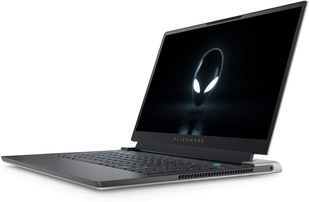 لپ تاپ گیمینگ پریمیوم Dell Alienware X15 R1، نسل 11 اینتل Core i7-11800H، صفحه نمایش 15.6 اینچ FHD 360 هرتز، 1 ترابایت SSD، 32 گیگابایت رم، کارت گرافیک NVIDIA® GeForce RTX™ 3070 8GB، ویندوز 11 هوم، کیبورد انگلیسی عربی، سفید