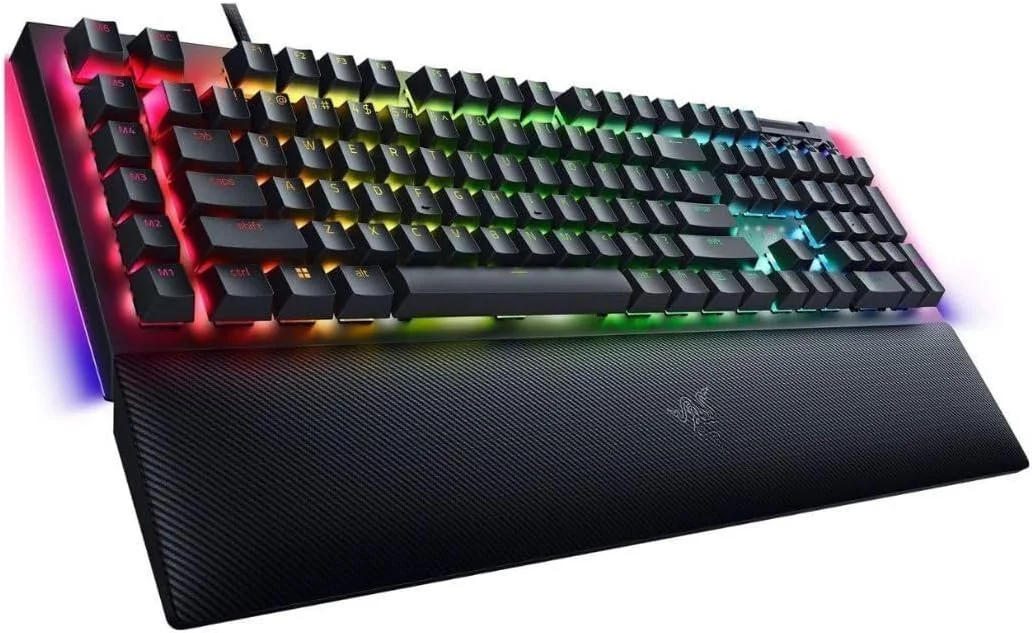 کیبورد گیمینگ مکانیکی سیم دار ریزر BlackWidow V4 سایز کامل با کلید سبز و نورپردازی Chroma RGB مدل RZ03-04690200 کیبورد گیمینگ مکانیکی سیم دار ریزر BlackWidow V4 سایز کامل با کلید سبز و نورپردازی Chroma RGB مدل RZ03-04690200