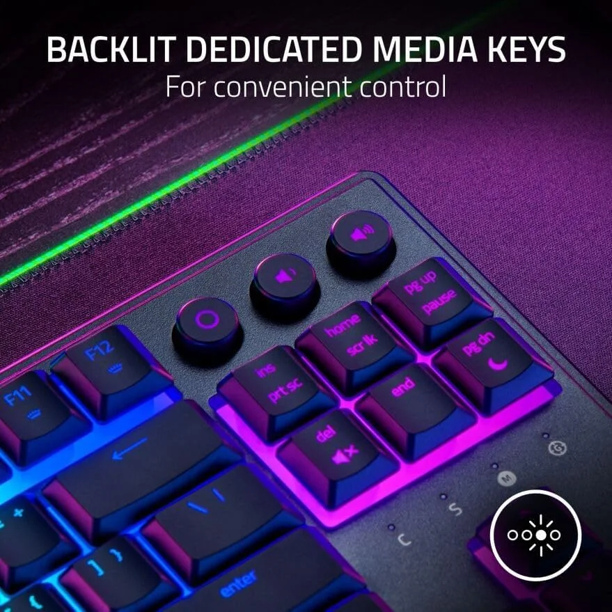 کیبورد گیمینگ ریزر Ornata V3 Tenkeyless - کم حجم و باریک (سوییچ های Mecha-Membrane، کلیدهای با پوشش UV، کلیدهای رسانه اختصاصی با نور پس زمینه، استراحتگاه مچی نرم و مغناطیسی) طرح بندی UK | مشکی
