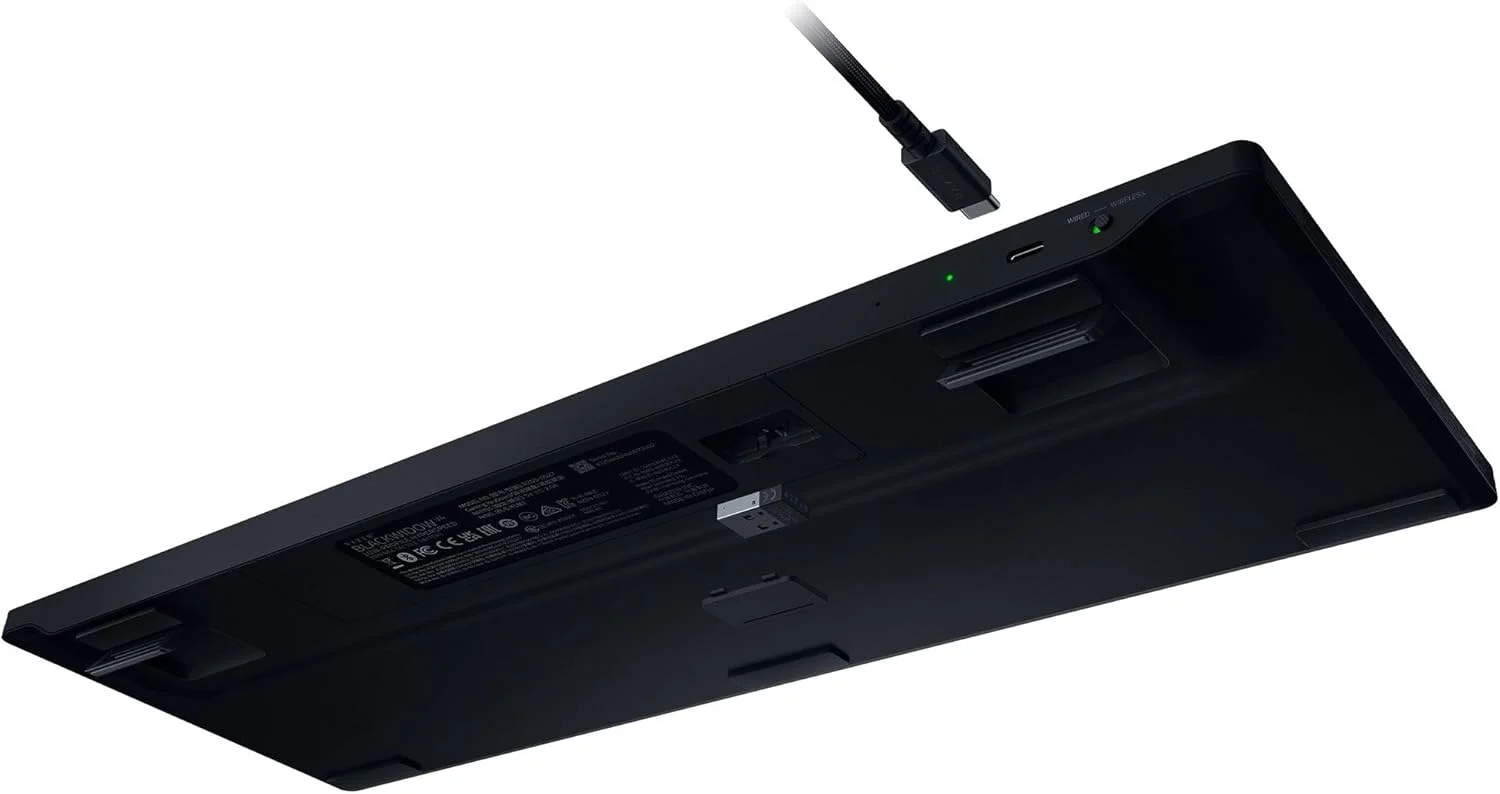 کیبورد گیمینگ بی‌سیم Razer BlackWidow V4 Low Profile HyperSpeed: سوییچ‌های مکانیکی نارنجی - بی‌سیم 2.4 گیگاهرتز و بلوتوث - غلطک چند منظوره - 11 دکمه کنترلی - عمر باتری طولانی
