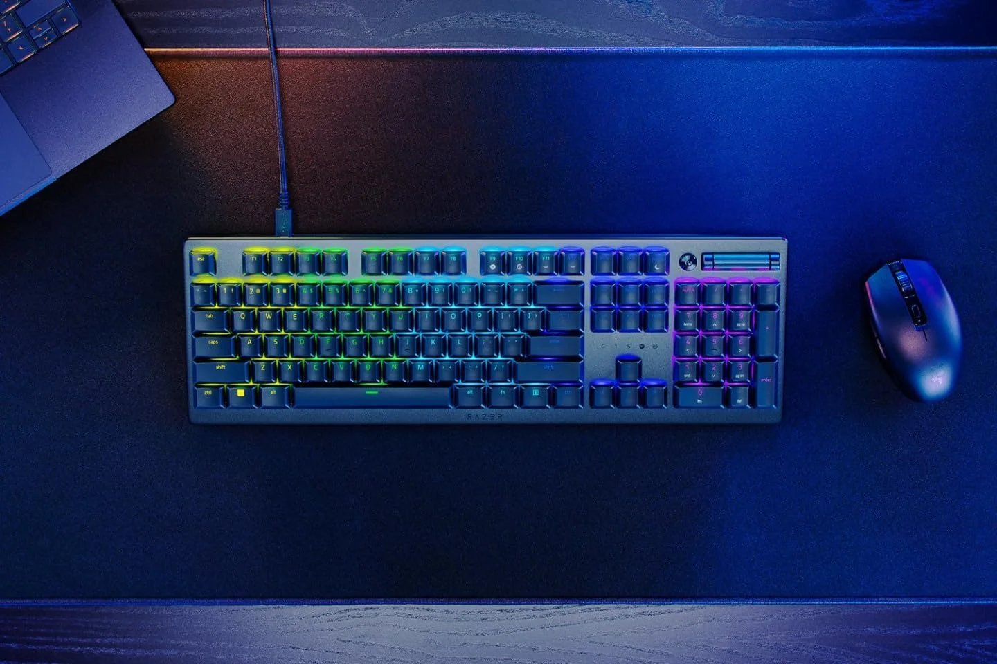 صفحه کلید ریزر DEATHSTALKER V2CLAVIER