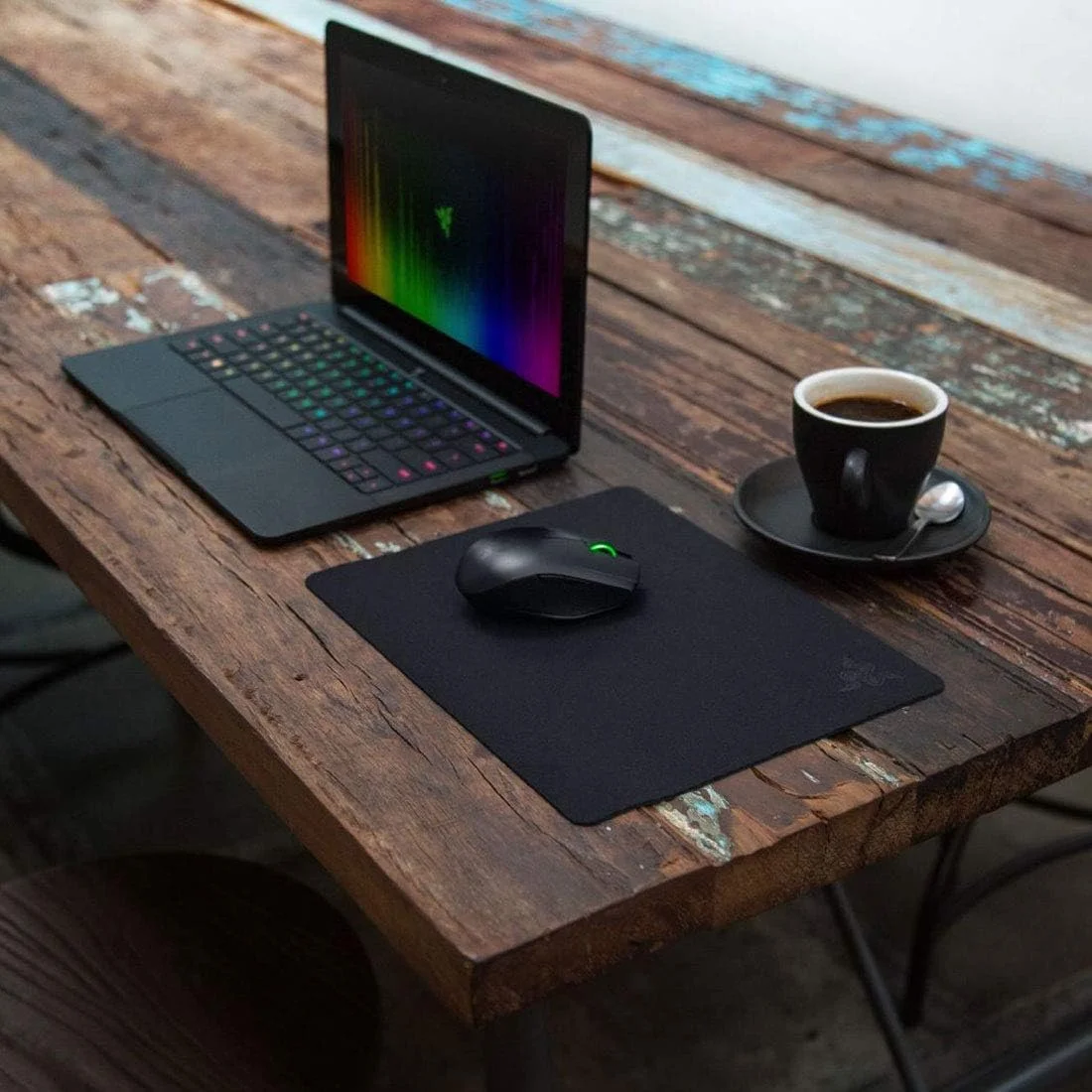 ماوس پد گیمینگ Razer Goliathus Speed (کوچک): پد بازی صاف - پایه لاستیکی ضد لغزش - طراحی پارچه ای قابل حمل - قاب دوخته شده ضد فرسایش - Stealth