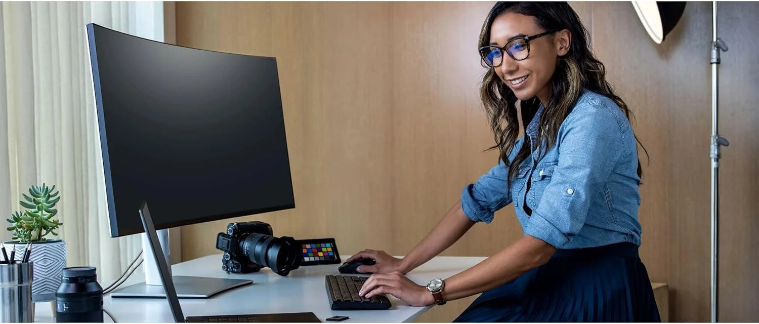ایستگاه کاری موبایل 14 اینچی Dell Precision 5000 5470 - Full HD Plus - 1920 x 1200 - Intel Core i7 نسل دوازدهم i7-12800H چهارده هسته ای (14 هسته) 2.40 گیگاهرتز - 32 گیگابایت رم کل - 32 گیگابایت حافظه داخلی - 512 گیگابایت ایستگاه کاری موبایل 14 اینچی Dell Precision 5000 5470 - Full HD Plus - 1920 x 1200 - Intel Core i7 نسل دوازدهم i7-12800H چهارده هسته ای (14 هسته) 2.40 گیگاهرتز - 32 گیگابایت رم کل - 32 گیگابایت حافظه داخلی - 512 گیگابایت