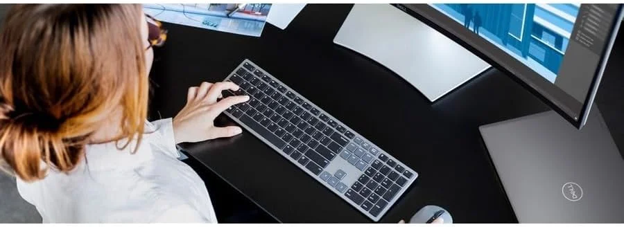 ایستگاه کاری موبایل Dell Precision 7000 7770 17.3 اینچی - Full HD - 1920 x 1080 - Intel Core i7 نسل دوازدهم i7-12850HX شانزده هسته ای (16 هسته) 2.10 گیگاهرتز - 32 گیگابایت رم کل - 512 گیگابایت SSD - آلومینیوم تیتانیوم خاکستری ایستگاه کاری موبایل Dell Precision 7000 7770 17.3 اینچی - Full HD - 1920 x 1080 - Intel Core i7 نسل دوازدهم i7-12850HX شانزده هسته ای (16 هسته) 2.10 گیگاهرتز - 32 گیگابایت رم کل - 512 گیگابایت SSD - آلومینیوم تیتانیوم خاکستری