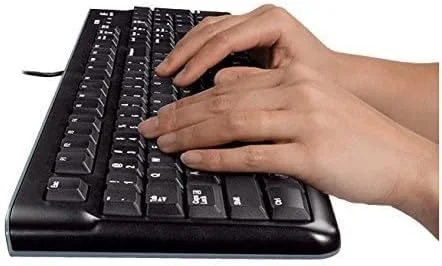ست کیبورد و ماوس بی سیم لاجیتک مدل MK220 دو عددی برای کامپیوتر - مشکی ست کیبورد و ماوس بی سیم لاجیتک مدل MK220 دو عددی برای کامپیوتر - مشکی