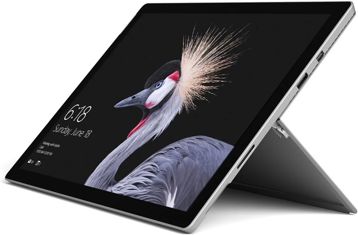 لپ تاپ مایکروسافت سرفیس پرو 4، پردازنده Intel Core i7-6650U، رم 16 گیگابایت، حافظه SSD 256 گیگابایت، ویندوز 10 پرو - KGP-00001 - قلم شامل نمی شود (تجدید شده)